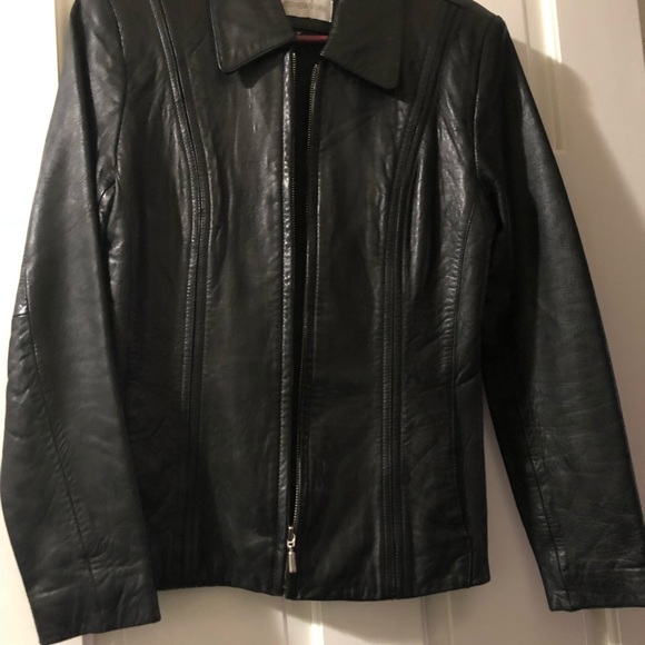 Jones New York leather jacket size small - Picture 3 of 3